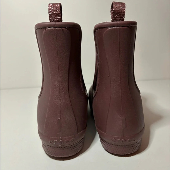 Crocs Women’s Size 6 Freesail Chelsea Rain Ankle Boots Dual Comfort Purple - Picture 5 of 8